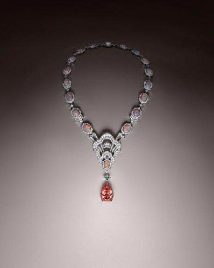 New Louis Vuitton Jewelry collection reminds the art of