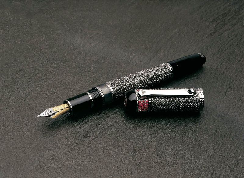 10 Of The Most Expensive Pens In The World (10)