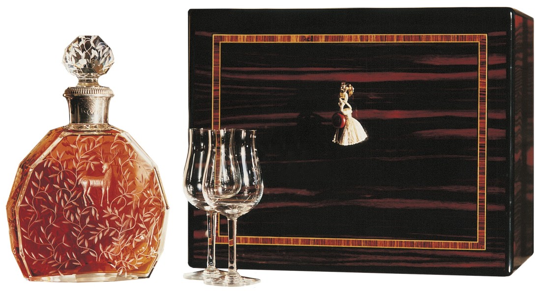 Exclusive Design Gifts For An Exquisite Holiday Wishlist ft